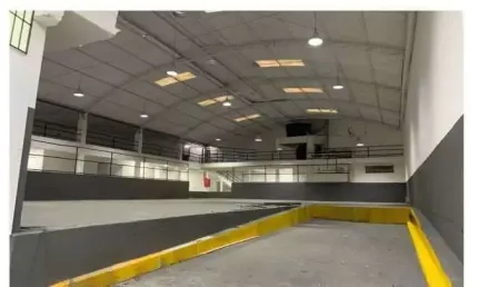 Galpão , 650 m², 8 banheiros , Doca , cozinha- Vila Formosa - São Paulo/SP