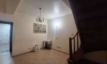 Sobrado com 3 dormitórios com vaga por R$ 450.000 - Mooca
