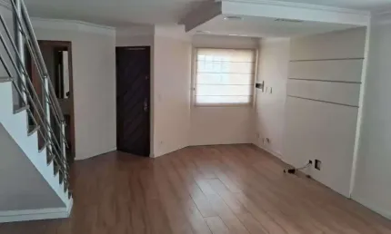 Sobrado com 3 dormitórios com 2 vagas por r$ 750.000 - mooca