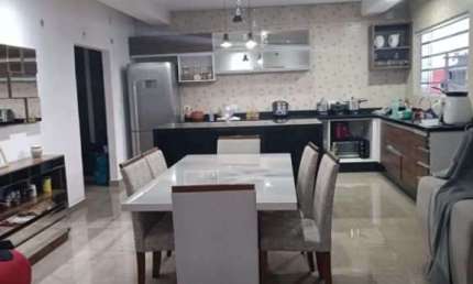 Casa com 2 quartos à venda na Rua Ministro Luís Sparano, 258, Jardim Santa Adelia, São Paulo, 300 m2 por R$ 670.000