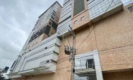 Apartamento com 3 quartos à venda na Rua 307, Meia Praia, Itapema