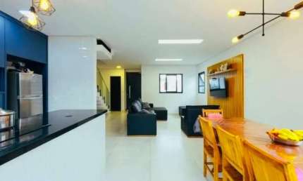 Casa com 3 quartos à venda na Avenida Nicola Accieri, 1130, Jardim Celeste, Jundiaí por R$ 1.125.000