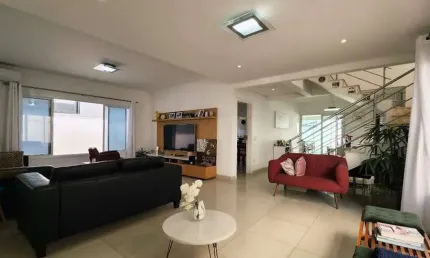 Casa em condomínio fechado com 3 quartos à venda na Av. Prof. Pedro Clarismundo Fornari, 1601, 1.601, Engordadouro, Jundiaí, 270 m2 por R$ 2.180.000