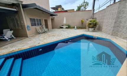 Sobrado com 4 dormitórios piscina churrasqueira 8 vagas na Enseada