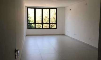 Sala comercial com 1 sala para alugar na Rua Sena Martins, Bela Vista, Londrina, 43 m2 por R$ 2.500