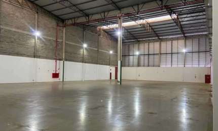 Barracão / Galpão / Depósito com 5 salas para alugar na Avenida Paraná, Setor 1, Ibiporã, 1470 m2 por R$ 31.000