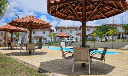 Casa em Condom. 80m², 2Q. no Cond. perto do Candeias - Vit. da Conquista