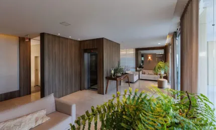 Apartamento com 3 quartos para alugar na Avenida Atlântica, 790, Centro, Balneário Camboriú