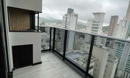 Apartamento com 4 quartos para alugar em Pioneiros, Balneário Camboriú 