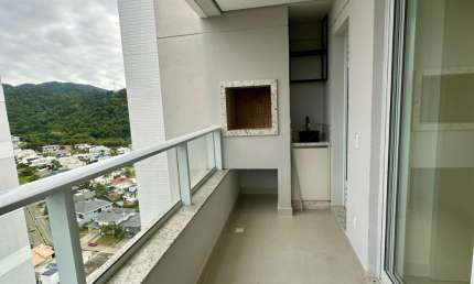 Apartamento com 2 quartos para alugar na Rua Aririba, 119, Balneário Santa Clara, Itajaí