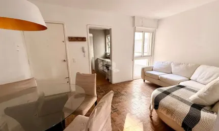 Apartamento com 2 quartos à venda na Rua Ramiro Barcelos, 1567, Bom Fim, Porto Alegre por R$ 355.000