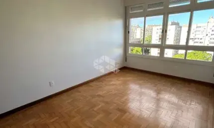 Apartamento com 3 quartos à venda na Rua Sarmento Leite, 262, Centro Histórico, Porto Alegre por R$ 446.000