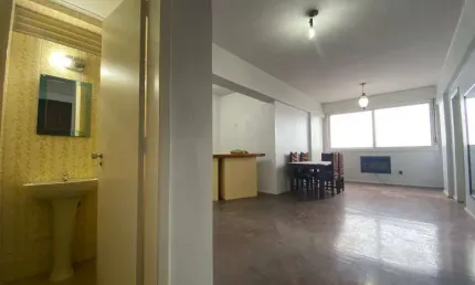Apartamento com 2 quartos para alugar no Centro, Caxias do Sul 