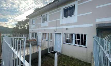 Casa com 2 quartos para alugar no Santa Catarina, Caxias do Sul 
