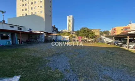Terreno à venda no Petrópolis, Caxias do Sul 