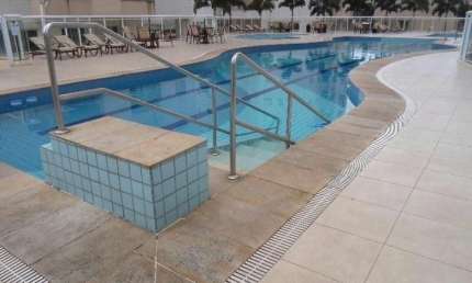 ALUGUEL DE APARTAMENTO DE 92m2 COM 3 DORMS , 1 SUÍTE E 2 VAGA COLETIVA , LAZER COMPLETO NA PONTA DA PRAIA EM SANTOS-SP