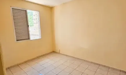 VENDA DE APARTAMENTO DE 76m2 COM 2 DORMS , 1 BANHEIRO, ( sem elevador ) NO BAIRRO DO MARAPÉ EM SANTOS-SP