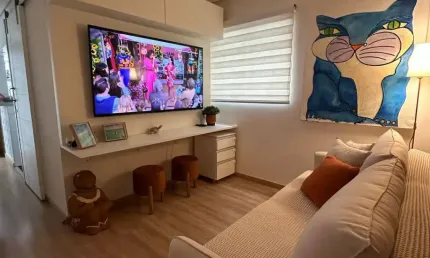 VENDA DE APARTAMENTO DE 1 DORM TODO MODERNIZADO DE 47m2 COM  1 BANHEIRO, COZINHA ( vaga coletiva insuficiente)NO BAIRRO DA PONTA DA PRAIA EM SANTOS-SP