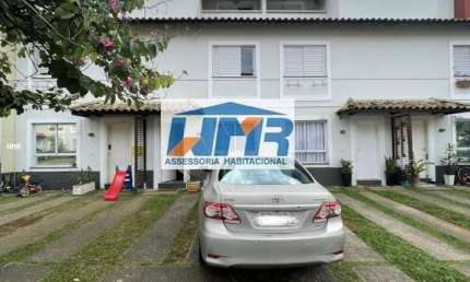 Casa em Condomínio para Venda em São Paulo, Jardim São Luís, 3 dormitórios, 1 suíte, 2 banheiros, 2 vagas
