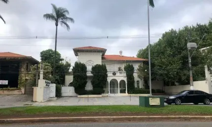 Imóvel para aluguel tem 760 metros quadrados com 3 quartos em Jardim América - São Paulo - SP