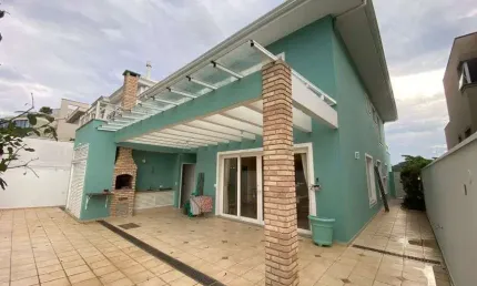 Casa para venda com 332 metros quadrados com 4 quartos em Alphaville - Santana de Parnaíba - SP