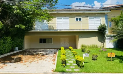 Casa para alugar no Condomínio Residencial 12 -Alphaville -Sp