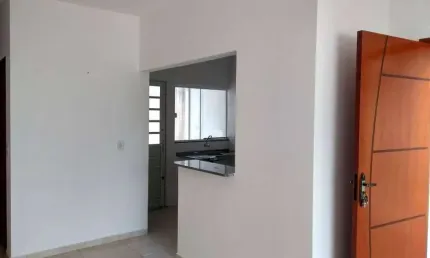 Casa 2 Dormitórios com suíte no Parque Sr. do Bonfim, Taubaté - SP.