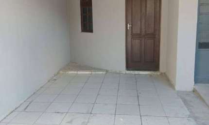 Casa à venda de 2 Dormitórios no Pq Senhor do Bonfim em Taubaté - SP