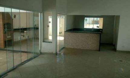 Casa à venda no Campos do Conde – 3 Dormitórios e Área Gourmet, Taubaté/SP