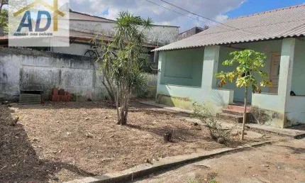 Sepetiba. locação/venda  . ótimo terreno com casa de dois quartos..