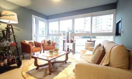 Contalex Imóveis  em Carazinho Vende, Apartamento de excelente localização no centro, primoroso acabamento e com múltiplas atividades de lazer  condominiais