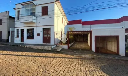 Casa comercial à venda no Oriental, Carazinho 