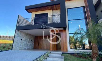 Casa com 4 quartos à venda na Rua Palmiro Carvalho Grade, 350, Jardim Montecatini, Londrina