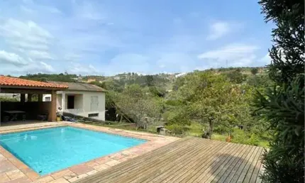 Sítio com 3 quartos à venda em Jardim Estância Brasil - SP