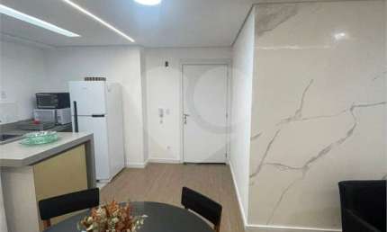 Apartamento com 3 quartos à venda em Jardim Carolina - SP