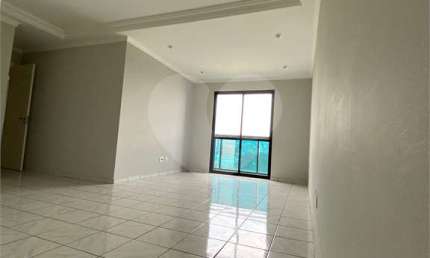 Apartamento com 3 quartos à venda em Vila Das Hortências - SP