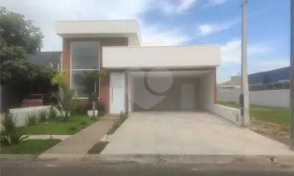 Condomínio com 3 quartos à venda ou para locação em Cascata - SP