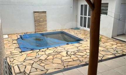 Casa com 3 quartos à venda em Jardim Santa Amália - SP