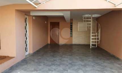 Casa com 3 quartos à venda na Eduardo Castro, Vila São José, Várzea Paulista