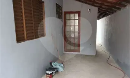 Casa térrea com 1 quartos à venda em Parque Almerinda Pereira Chaves - SP