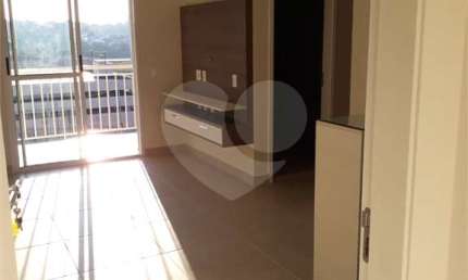 Apartamento com 2 quartos para locação em Vila Nambi - SP
