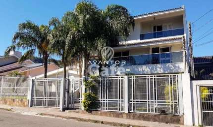 Casa 4 dormitórios à venda Nossa Senhora do Perpétuo Socorro Santa Maria/RS
