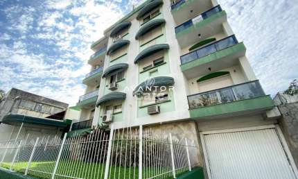 Cobertura de 3 dormitórios no Centro de Santa Maria.