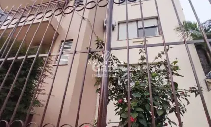 Apartamento com 145,16 m²,  03 dormitórios, 02 banheiros, box de garagem.