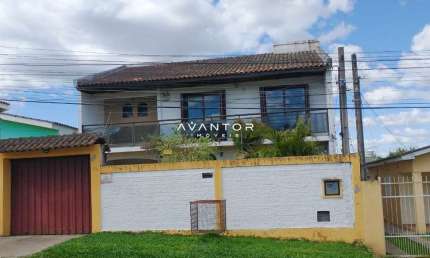 Casa ampla muito segura e cheia de atrativos em excelente espaço, próxima ao Hos