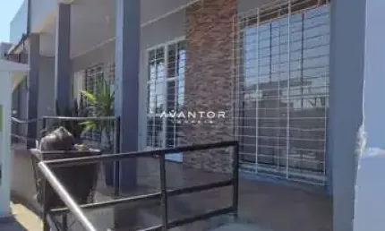 Sala Comercial com 64m², no Bairro Tancredo Neves!!