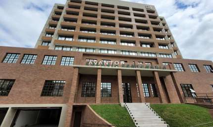 Apartamento, 1 Dormitório, 1 suíte, 1 Banheiro, 1 Vaga, Centenario