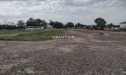 Terreno na Boca do Monte De 4.800 m², com Pavilhão possui 10 Salas, 4 Banheiros
