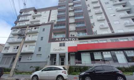 Sala Comercial Para Locação Em Camobi De 44 m² e mais Banheiro.