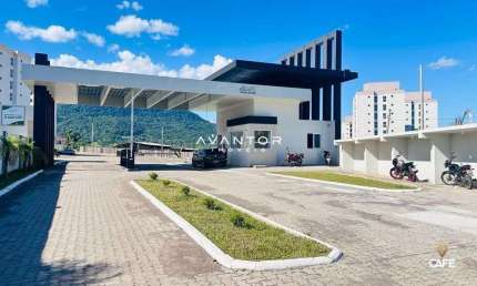 Apartamento Camobi 2 dormitórios  com sacada e churrasqueira